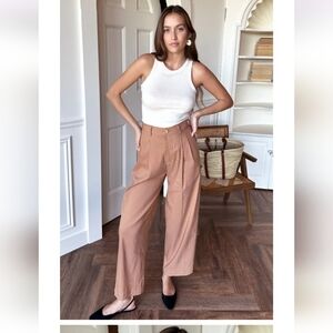 BNWT Emerson Fry Essential Pleated Pant In Camel M